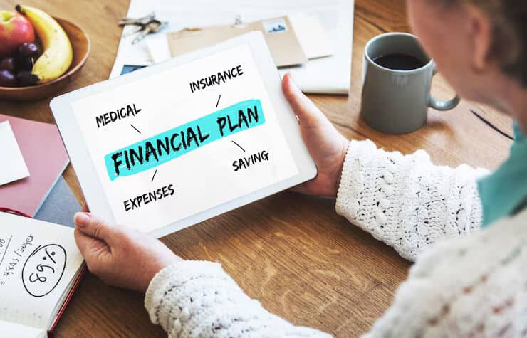 the image of how to choose a financial planner