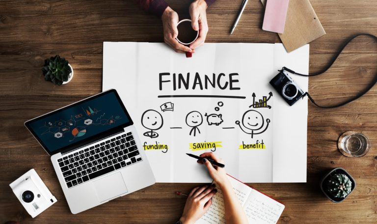the image of the guide to hiring the right financial planner
