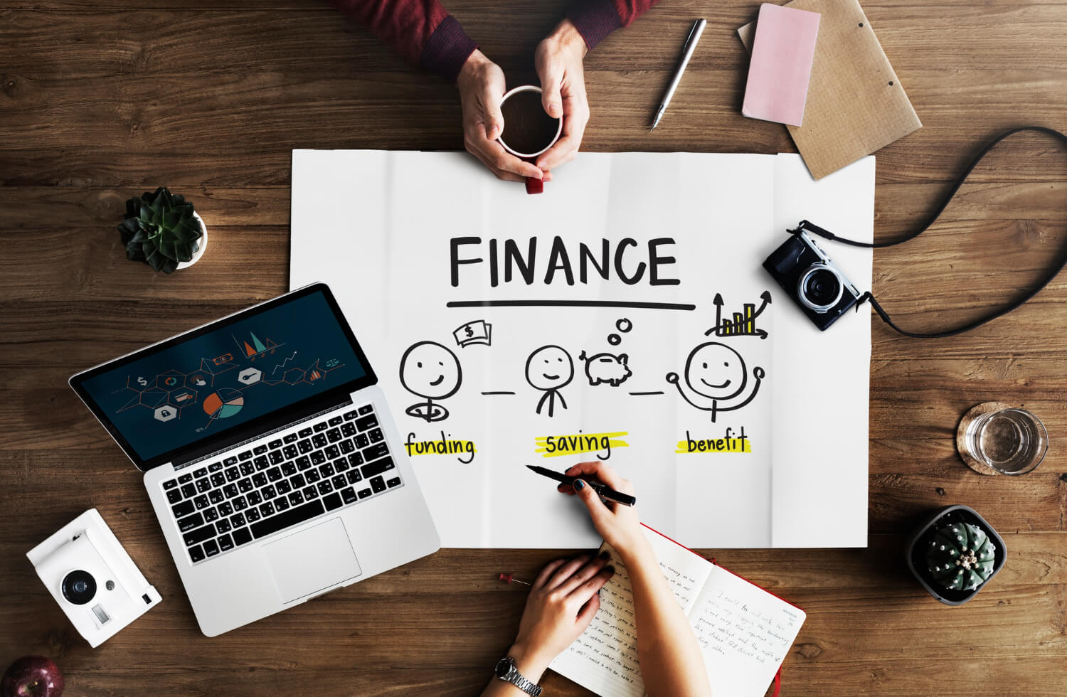 the image of the guide to hiring the right financial planner